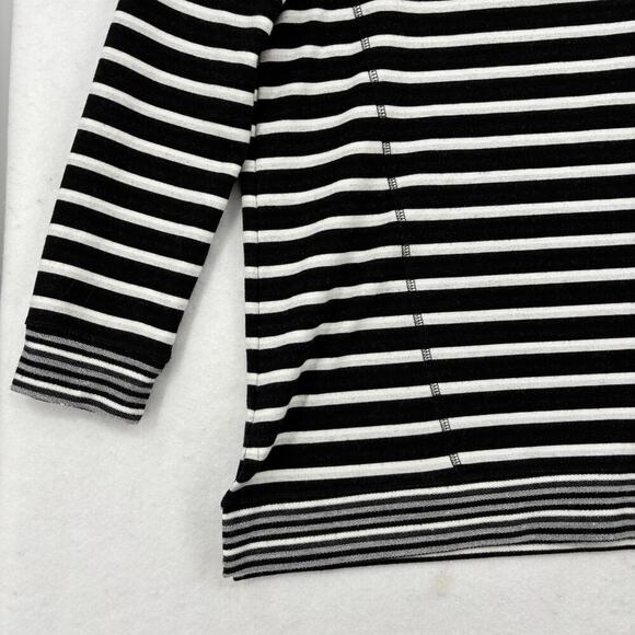 Chico's Zenergy Hooded Tunic Top Size 8/10 Black White Stripe Stretch Knit - Picture 4 of 10